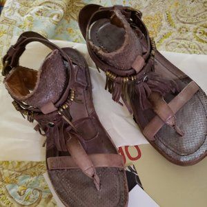 NIB Antique Rose AS 98 Boho Sandals 38 7.5